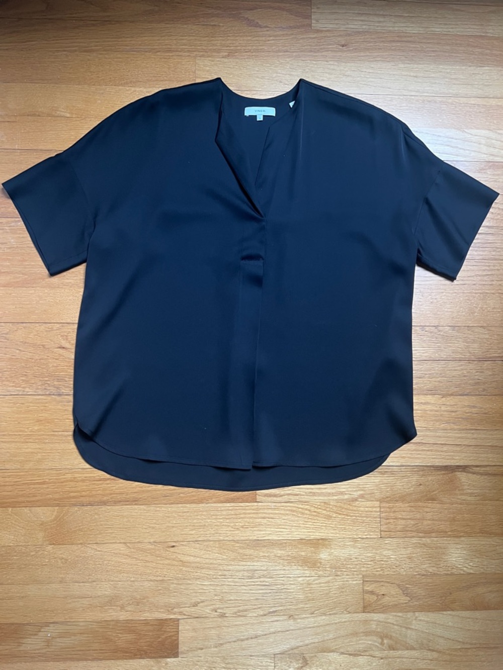 Vince Stretch Silk Black Popover top, S